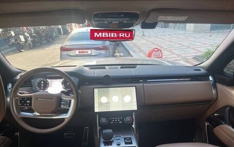 Land Rover Range Rover IV рестайлинг, 2023 год, 14 500 000 рублей, 6 фотография