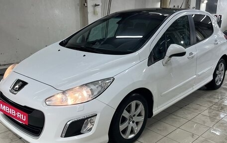 Peugeot 308 II, 2012 год, 650 000 рублей, 3 фотография