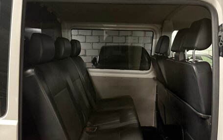 Volkswagen Transporter T6 рестайлинг, 2019 год, 2 499 999 рублей, 5 фотография