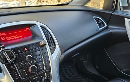 Opel Astra J, 2012 год, 830 000 рублей, 23 фотография