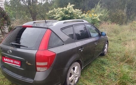 KIA cee'd I рестайлинг, 2011 год, 600 000 рублей, 3 фотография