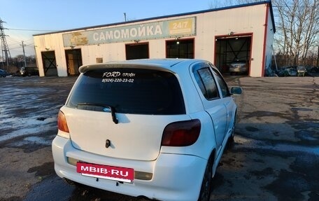 Toyota Vitz, 2000 год, 400 000 рублей, 4 фотография