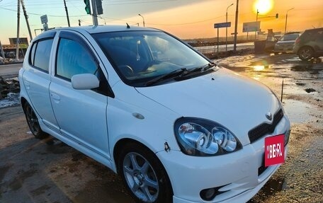 Toyota Vitz, 2000 год, 400 000 рублей, 2 фотография