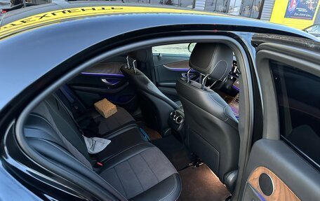 Mercedes-Benz E-Класс, 2020 год, 3 690 000 рублей, 26 фотография