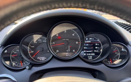 Porsche Cayenne III, 2013 год, 3 000 000 рублей, 15 фотография