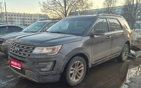 Ford Explorer VI, 2016 год, 1 925 000 рублей, 1 фотография
