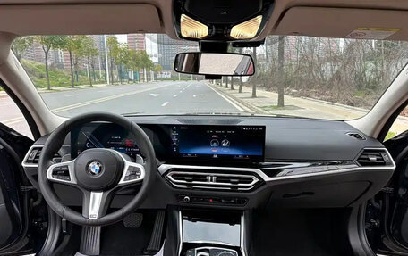 BMW 3 серия, 2023 год, 3 682 888 рублей, 13 фотография