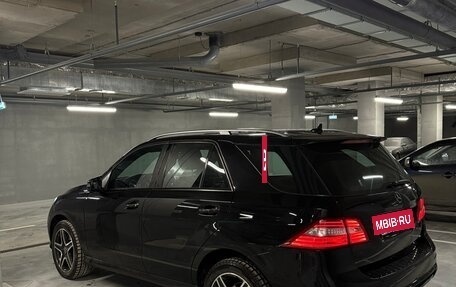 Mercedes-Benz M-Класс, 2013 год, 2 350 000 рублей, 3 фотография