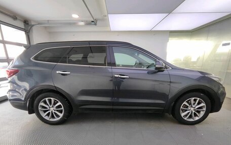 Hyundai Santa Fe III рестайлинг, 2017 год, 2 299 000 рублей, 4 фотография