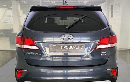 Hyundai Santa Fe III рестайлинг, 2017 год, 2 299 000 рублей, 6 фотография