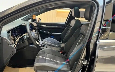 Volkswagen Golf VIII, 2023 год, 1 679 888 рублей, 8 фотография
