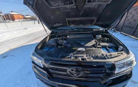 Toyota Land Cruiser 200, 2011 год, 2 800 000 рублей, 10 фотография