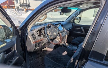 Toyota Land Cruiser 200, 2011 год, 2 800 000 рублей, 8 фотография