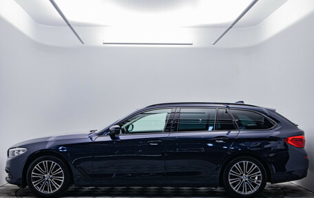 BMW 5 серия, 2019 год, 3 280 000 рублей, 2 фотография