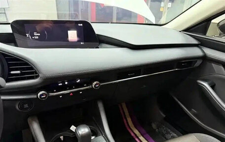 Mazda 3, 2023 год, 1 699 123 рублей, 17 фотография