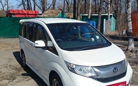 Honda Stepwgn IV, 2016 год, 1 600 000 рублей, 1 фотография