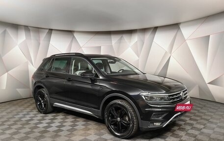 Volkswagen Tiguan II, 2019 год, 2 910 000 рублей, 3 фотография