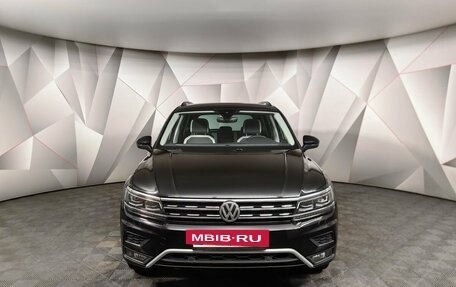 Volkswagen Tiguan II, 2019 год, 2 910 000 рублей, 7 фотография