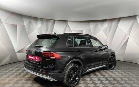 Volkswagen Tiguan II, 2019 год, 2 910 000 рублей, 2 фотография