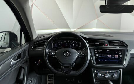 Volkswagen Tiguan II, 2019 год, 2 910 000 рублей, 20 фотография