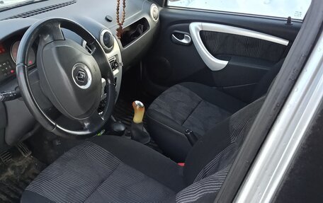 Renault Logan I, 2013 год, 499 000 рублей, 6 фотография