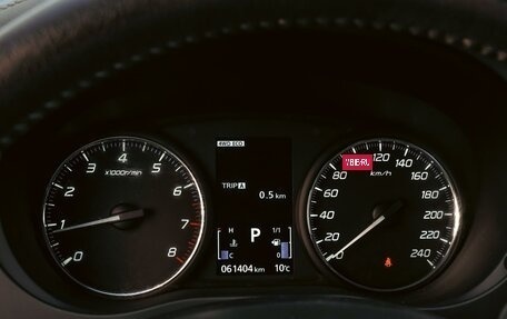 Mitsubishi Outlander III рестайлинг 3, 2018 год, 2 170 000 рублей, 17 фотография