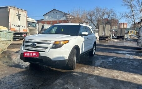 Ford Explorer VI, 2015 год, 2 250 000 рублей, 2 фотография