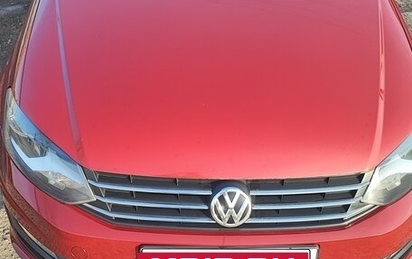 Volkswagen Polo VI (EU Market), 2017 год, 1 100 000 рублей, 2 фотография