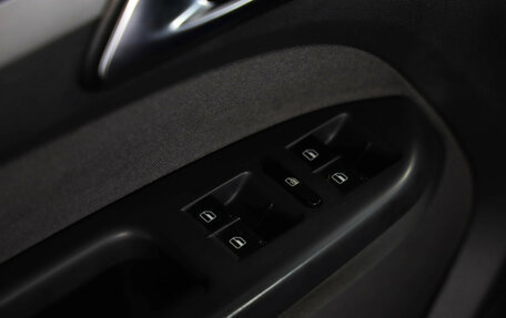 Volkswagen Touran III, 2012 год, 799 000 рублей, 19 фотография