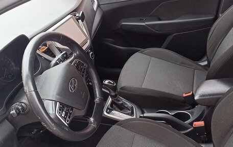 Hyundai Solaris II рестайлинг, 2019 год, 949 999 рублей, 1 фотография