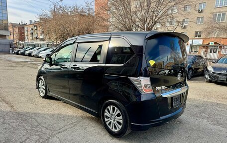 Honda Freed I, 2012 год, 1 159 000 рублей, 6 фотография