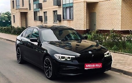 BMW 5 серия, 2020 год, 3 100 000 рублей, 1 фотография