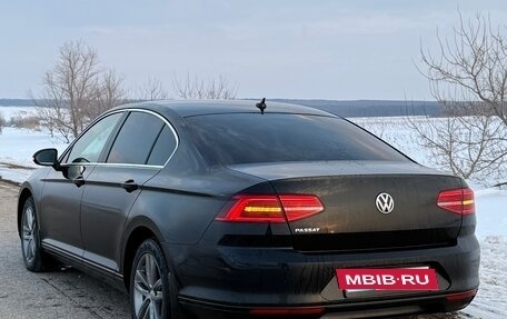 Volkswagen Passat B8 рестайлинг, 2019 год, 2 160 000 рублей, 2 фотография