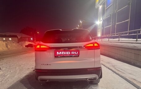 Geely Atlas, 2024 год, 2 600 000 рублей, 2 фотография