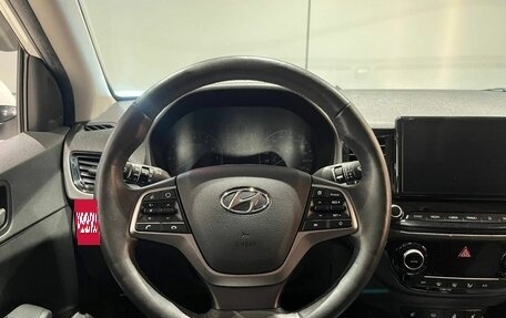 Hyundai Solaris II рестайлинг, 2021 год, 1 649 000 рублей, 14 фотография