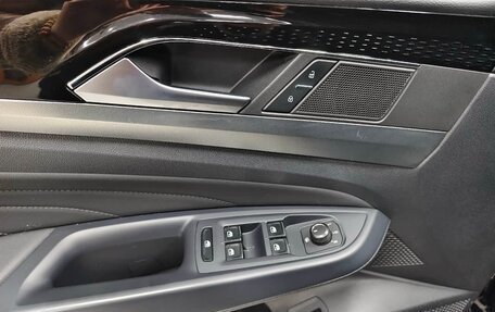 Volkswagen Passat B8 рестайлинг, 2022 год, 1 840 000 рублей, 10 фотография