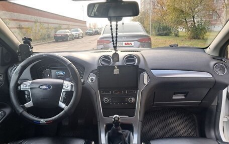 Ford Mondeo IV, 2013 год, 900 000 рублей, 4 фотография