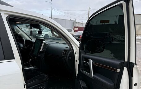 Toyota Land Cruiser 200, 2015 год, 6 000 000 рублей, 17 фотография