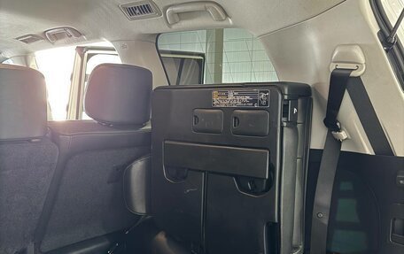 Toyota Land Cruiser 200, 2015 год, 6 000 000 рублей, 18 фотография