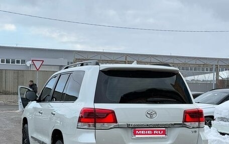 Toyota Land Cruiser 200, 2015 год, 6 000 000 рублей, 7 фотография