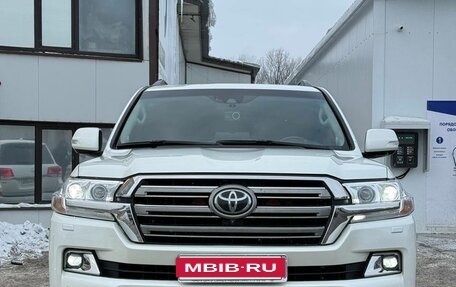 Toyota Land Cruiser 200, 2015 год, 6 000 000 рублей, 11 фотография