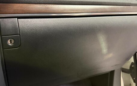 Toyota Land Cruiser 200, 2015 год, 6 000 000 рублей, 26 фотография