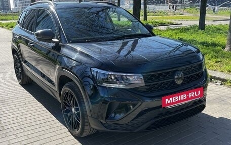 Volkswagen Taos, 2021 год, 2 740 000 рублей, 2 фотография