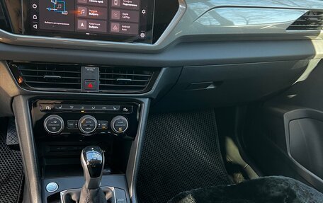 Volkswagen Taos, 2021 год, 2 740 000 рублей, 12 фотография