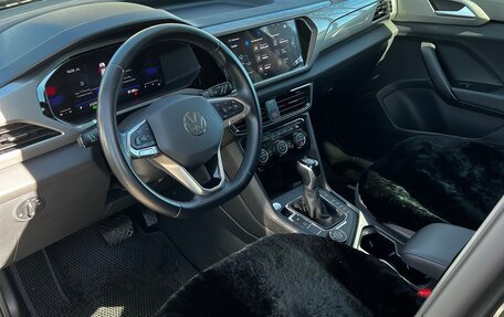 Volkswagen Taos, 2021 год, 2 740 000 рублей, 13 фотография