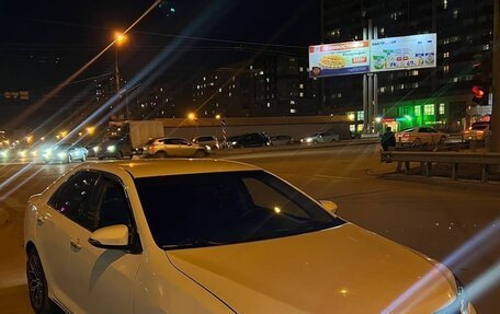 Toyota Camry, 2013 год, 1 650 000 рублей, 3 фотография