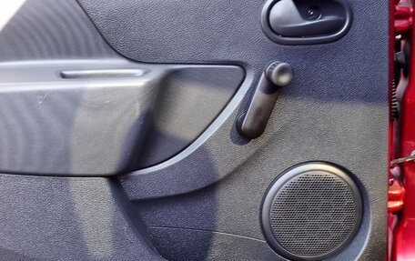 Renault Logan II, 2016 год, 720 000 рублей, 3 фотография