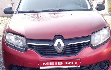 Renault Logan II, 2016 год, 720 000 рублей, 4 фотография