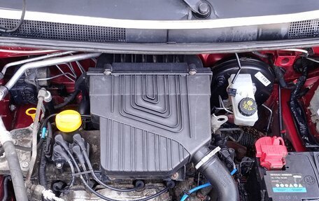 Renault Logan II, 2016 год, 720 000 рублей, 14 фотография