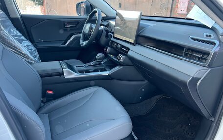 Toyota RAV4, 2026 год, 4 750 000 рублей, 14 фотография